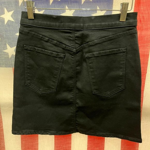 NWOT J BRAND Sabine Mid Rise Mini Vendetta Skirt Black GOLD BUTTON RARE UNIQUE - Picture 2 of 7